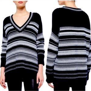 NWOT Vince Women’s Sweater Pullover V Neck Black White Boyfriend Oversized XS